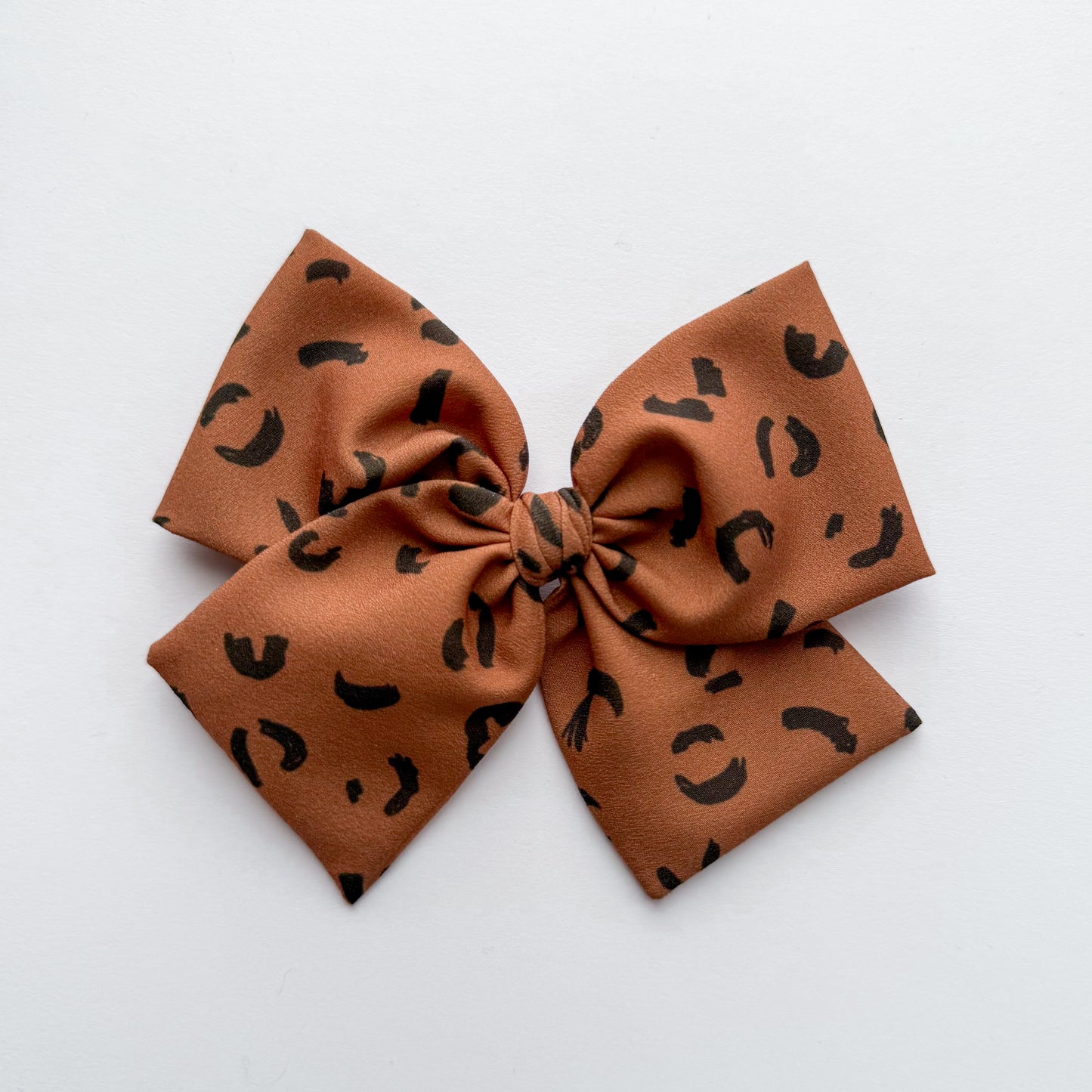 Leopard Hand-tied Bow
