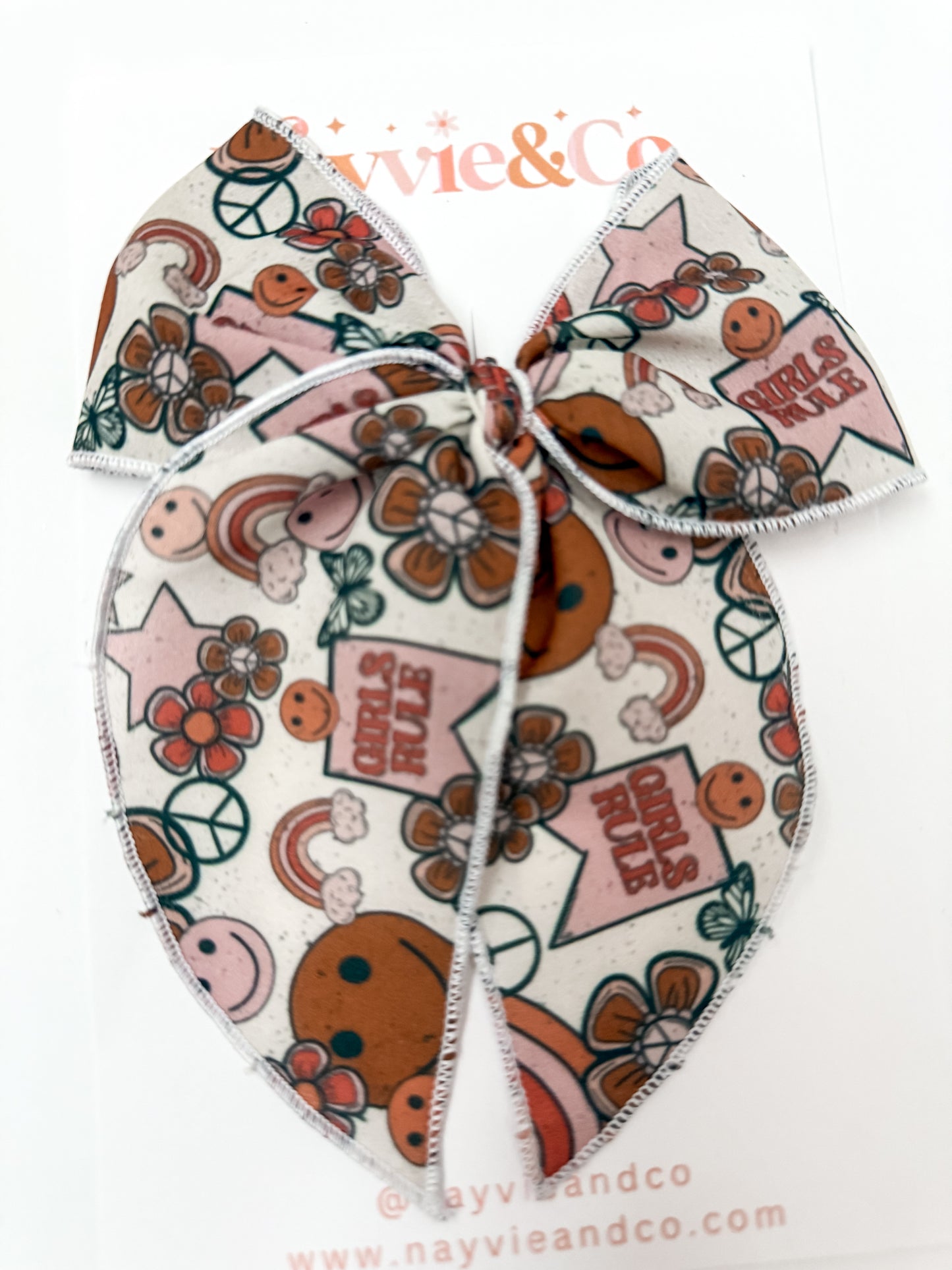GIRLS RULE Large Fable Bow