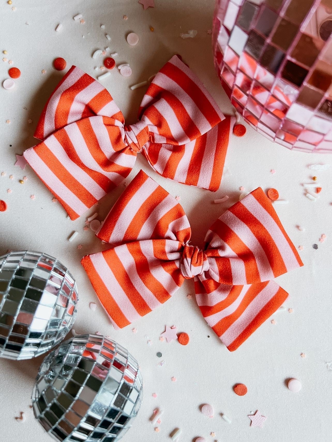 Pink+Red Stripe Crepe Hand-tied Bow