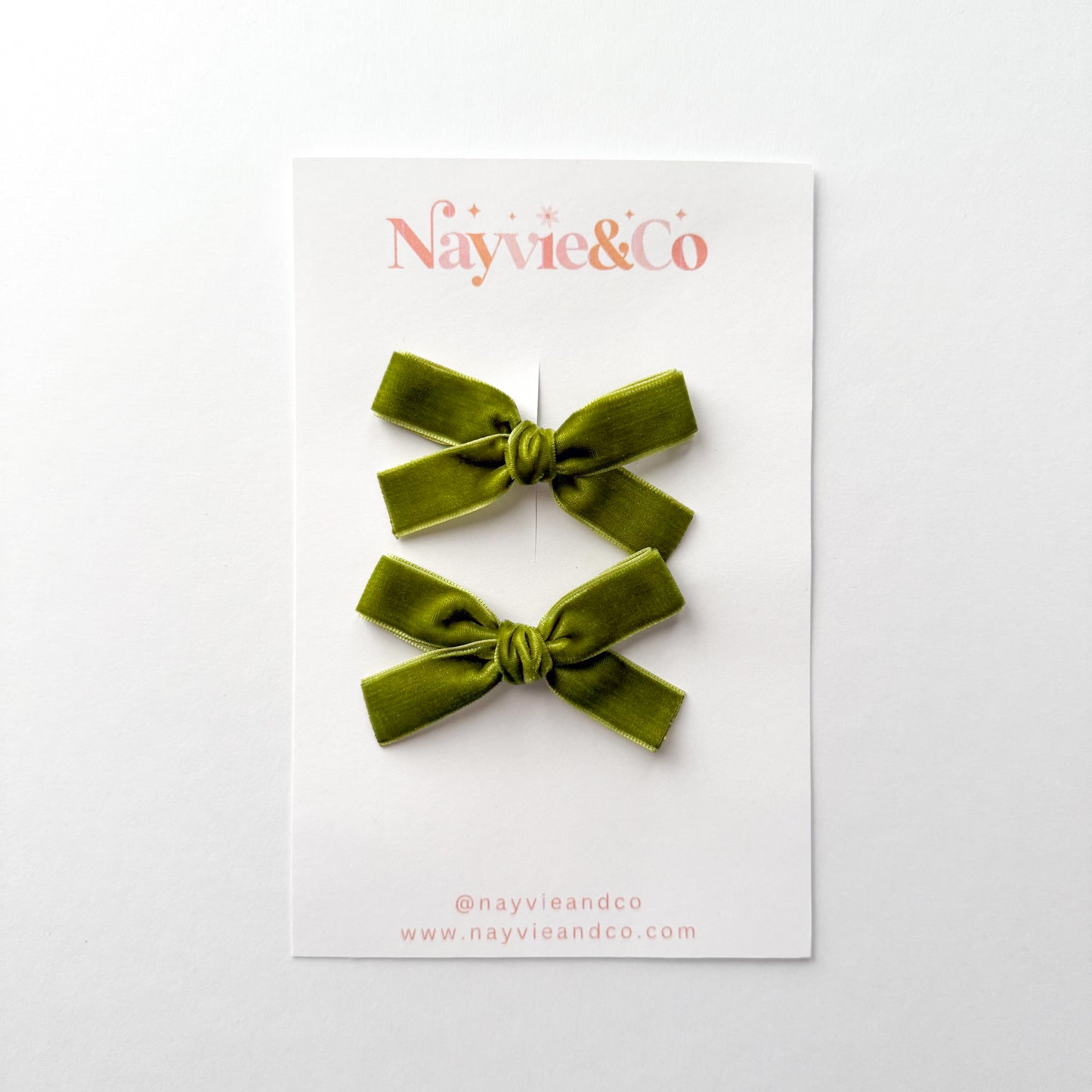OLIVE Velvet Ribbon Piggy Set