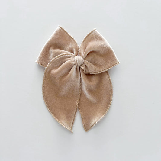 Champagne Velvet Fable Bow