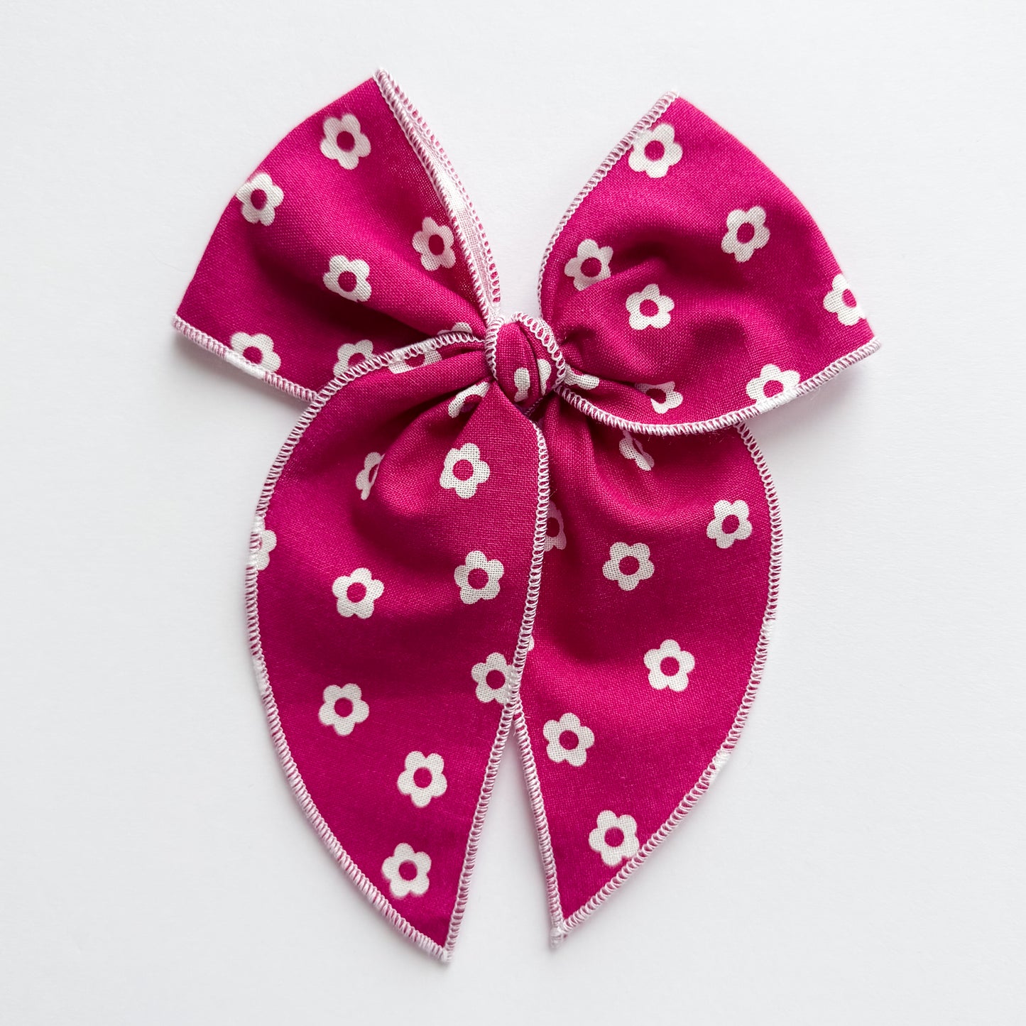 Raspberry Retro Daisies Fable Bow