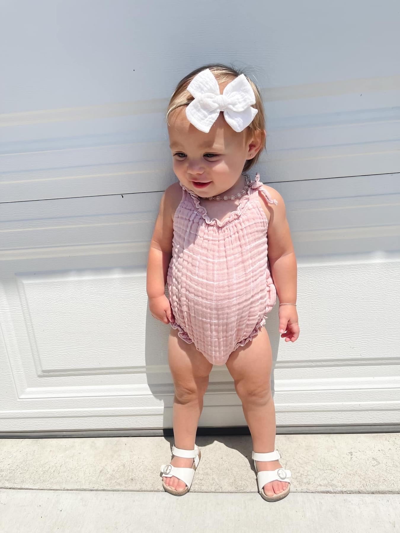 White Gauze Hand-tied Bow