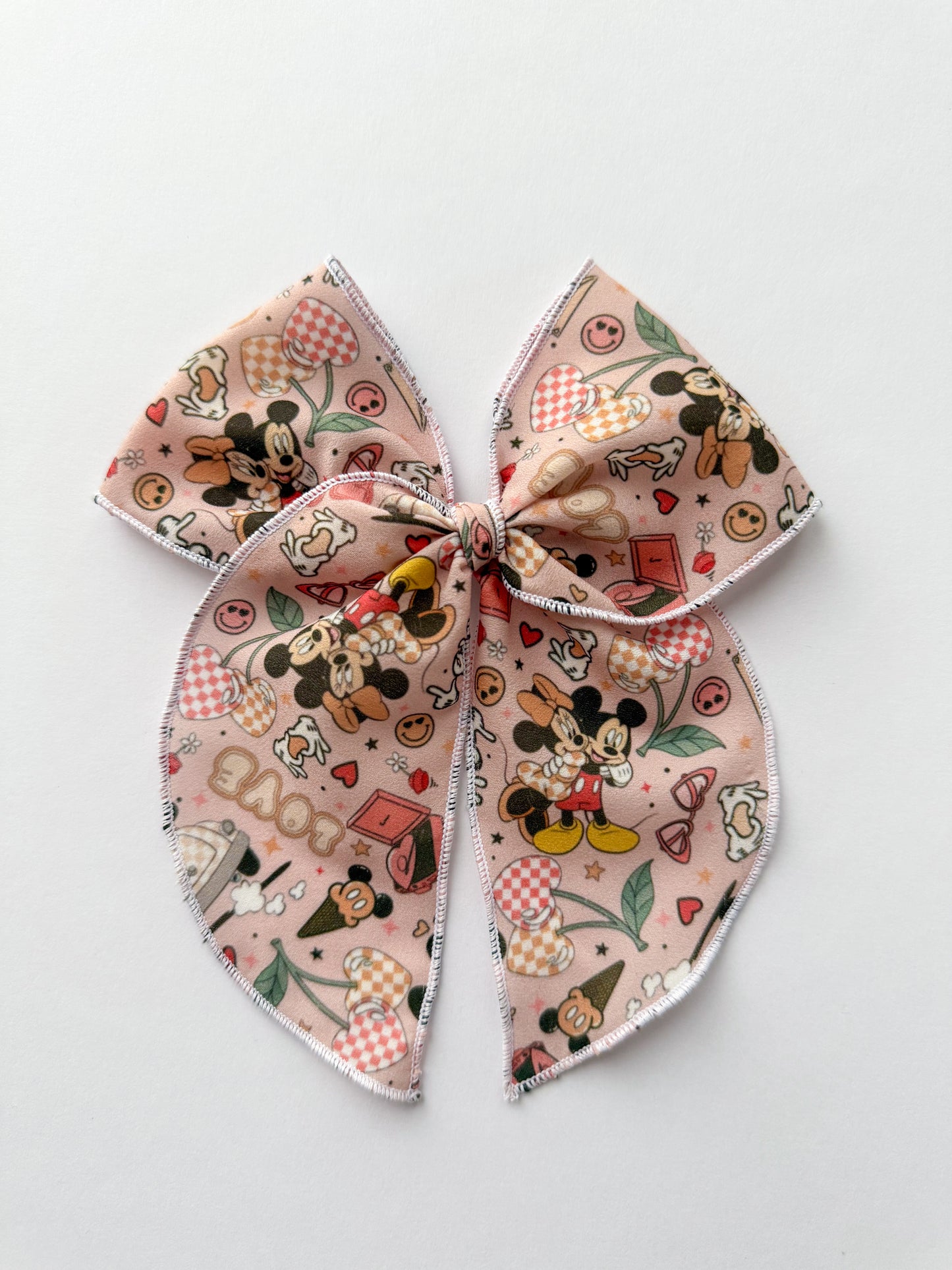 RTS OVERSIZE MICKEY IN LOVE Fable Bow
