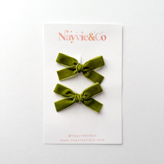 OLIVE Velvet Ribbon Piggy Set