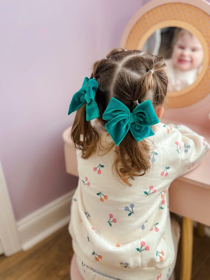 Deep Teal Velvet Hand-tied Bow