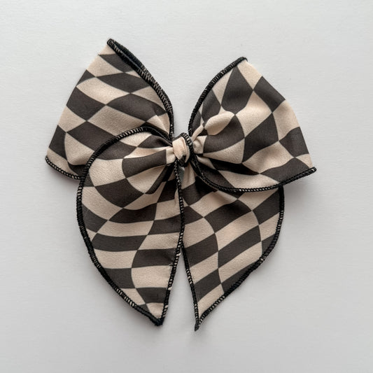 RTS Medium Wavy Check Fable Bow