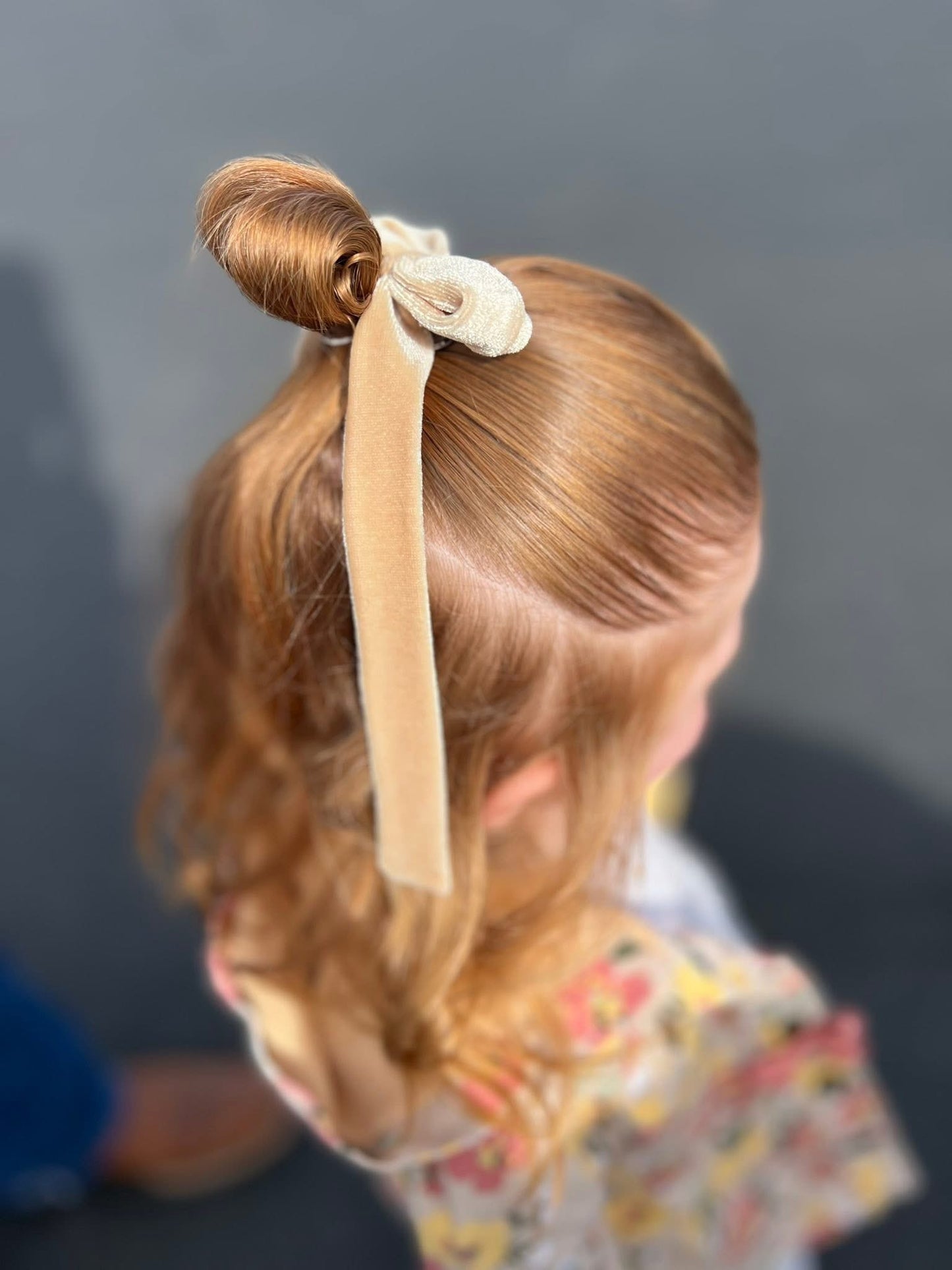 Champagne Velvet Long Tail Bow