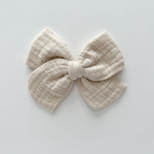 Sand Gauze Hand-tied Bow
